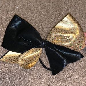 Black and gold cheer bow